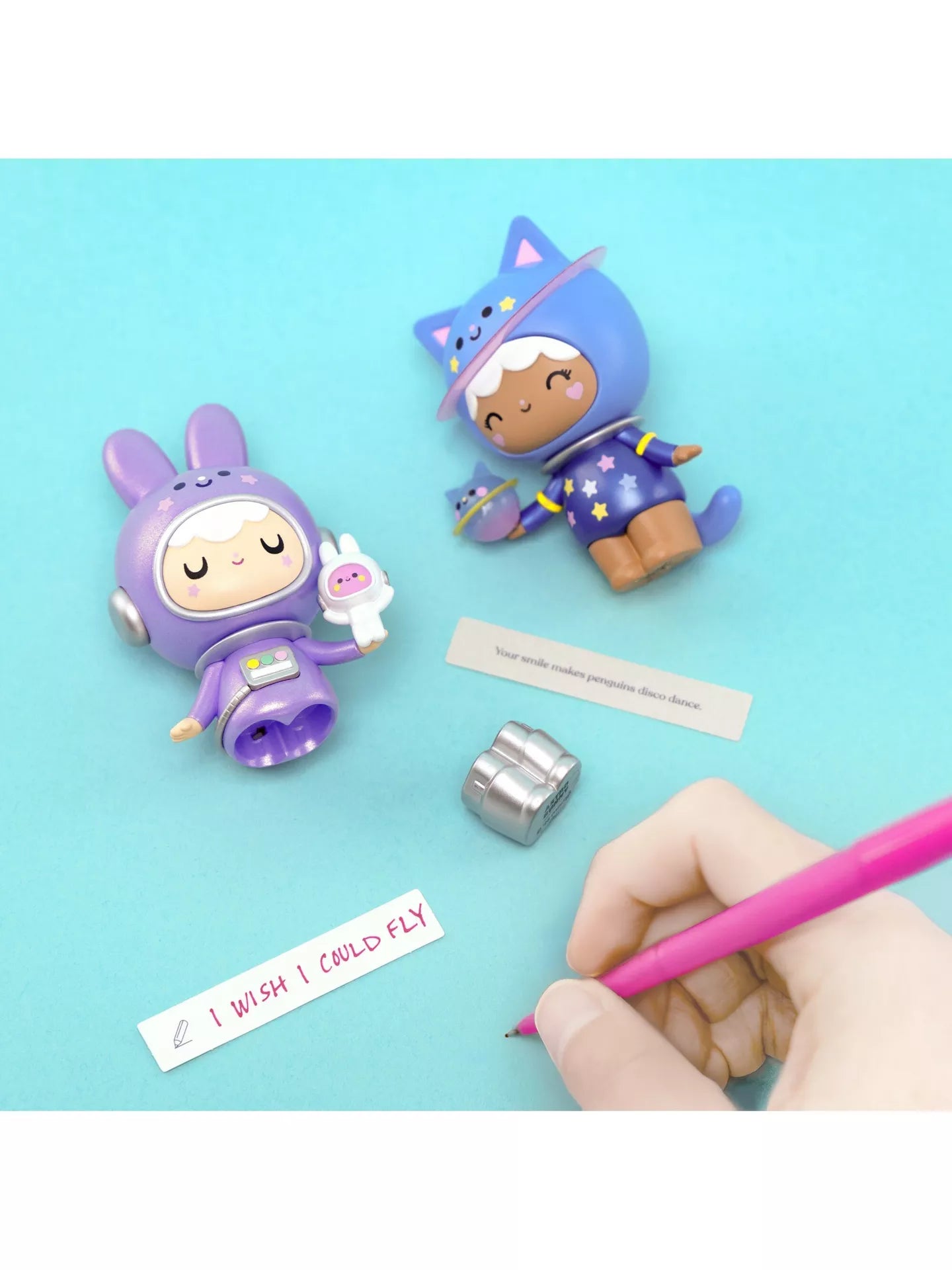 Momiji Doll Single Blind Box Vinyl Message Dolls Out of this World